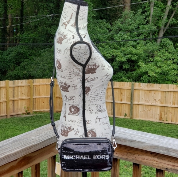 Michael Kors Kenly SM Crossbody Black - Picture 6 of 7